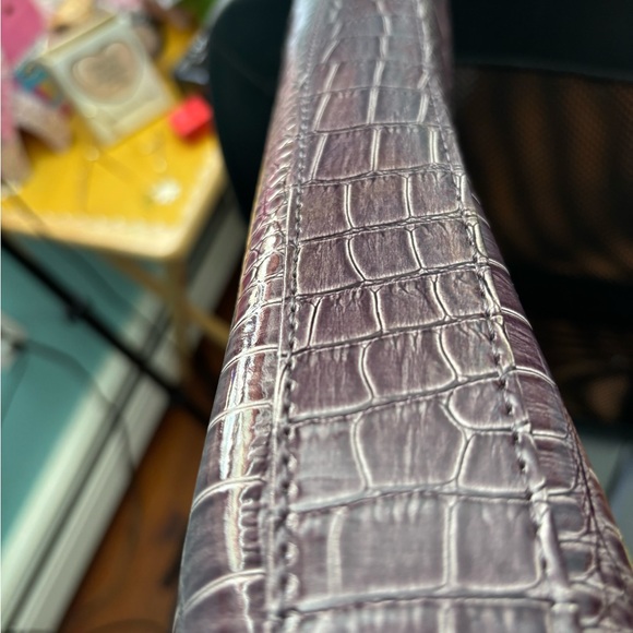 Crocodile embossed bag -clutch - Picture 7 of 10